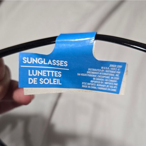 Men's Mirrored Sunglasses NWT - Picture 3 of 5